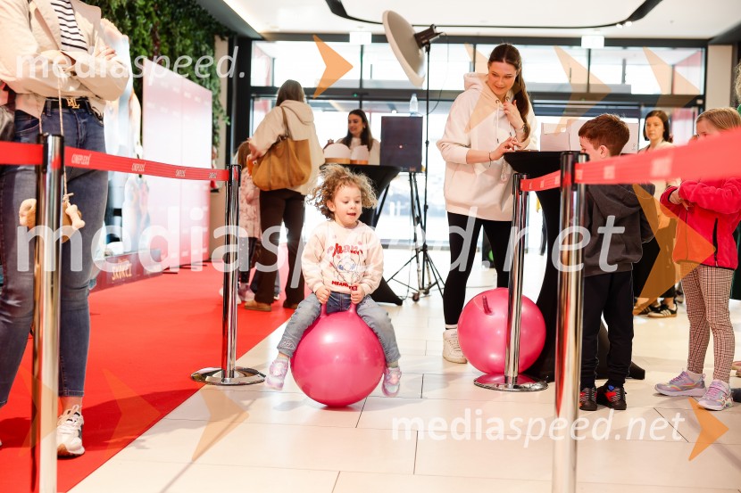 Skokci, animirani spektakel, Cineplexx