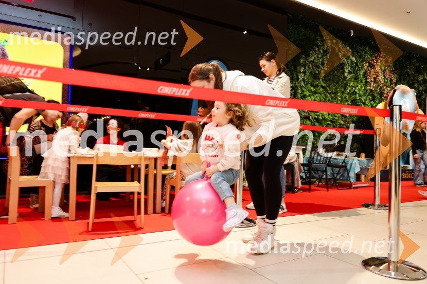 Skokci, animirani spektakel, Cineplexx