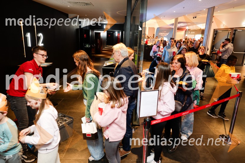 Skokci, animirani spektakel, Cineplexx