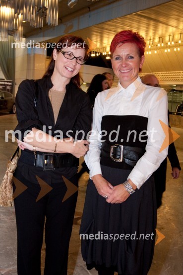 	Klara Bavdek in Lili JuhartSlovenska gazela 2009