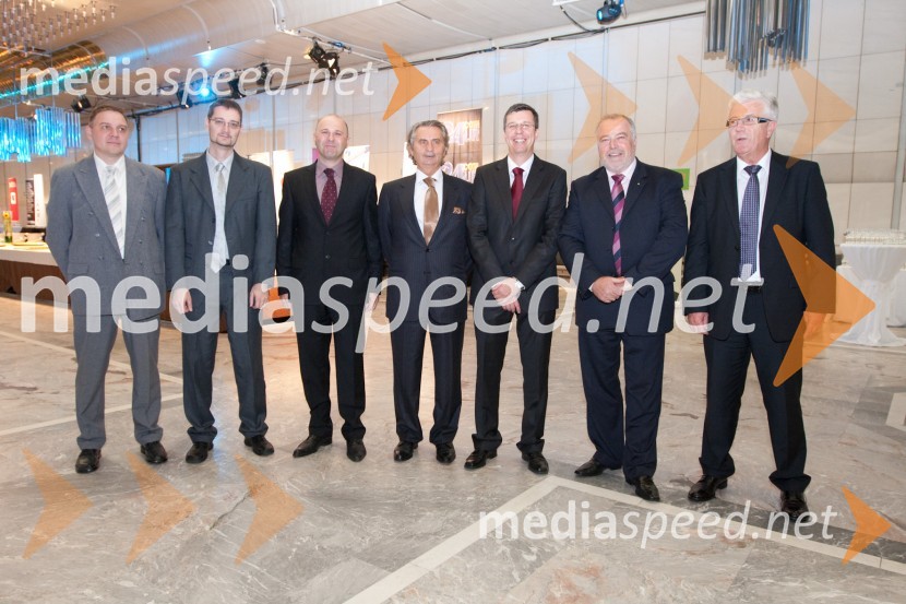 Andrej Orožen, Dewesoft d.o.o., Jure Knez, Bojan Veber, Exoterm-IT d.o.o., Hetem Ramadani, Salbatring International d.o.o., Boštjan Gaberc, Mikrografija d.o.o., Emil Grižon, Finali Trading d.o.o. in Milan Lukić, Lumar IG d.o.o.Slovenska gazela 2009