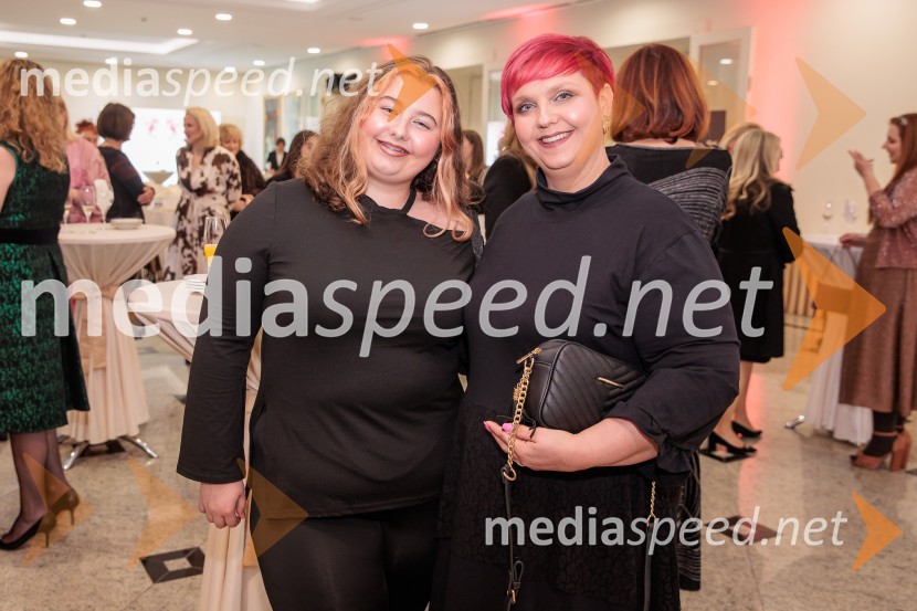 Častni naziv ONA 365 je prejela Bronja Žakelj