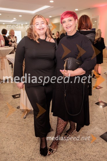 Častni naziv ONA 365 je prejela Bronja Žakelj