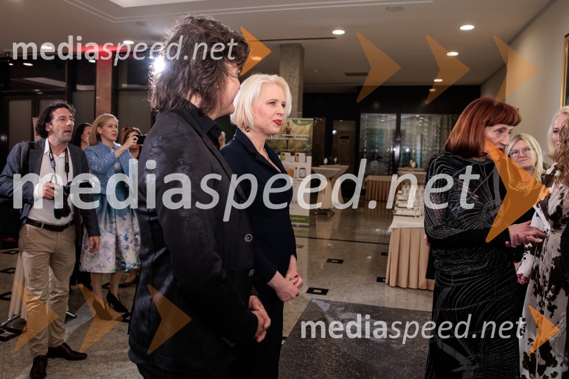 Častni naziv ONA 365 je prejela Bronja Žakelj