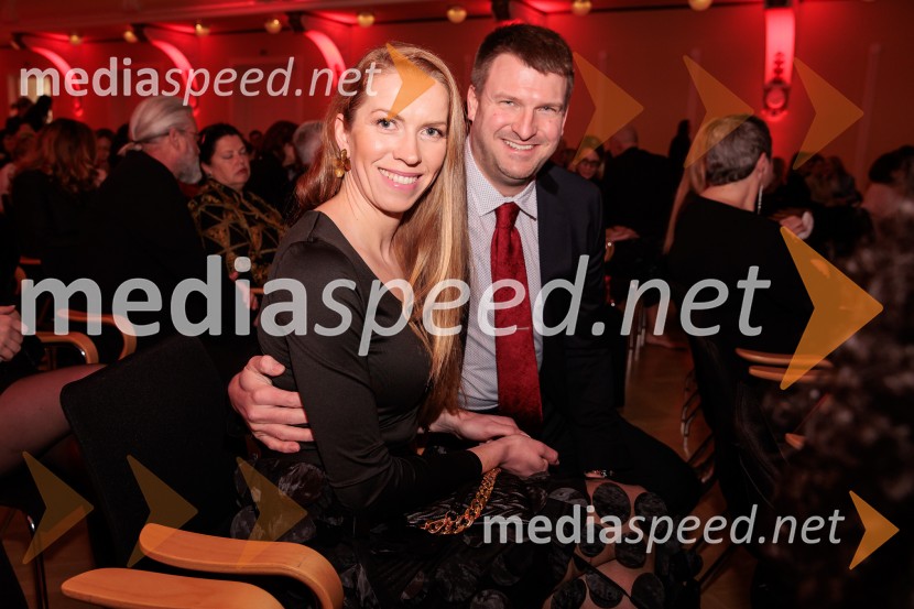 Častni naziv ONA 365 je prejela Bronja Žakelj