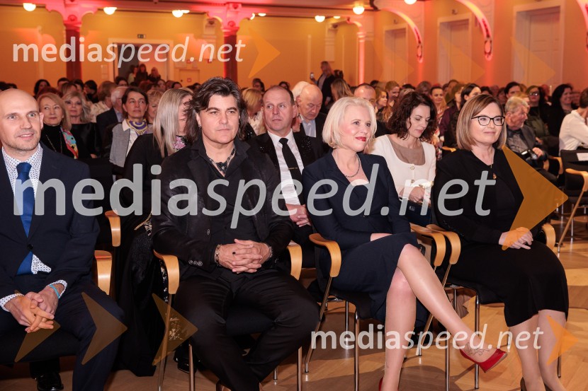 Častni naziv ONA 365 je prejela Bronja Žakelj