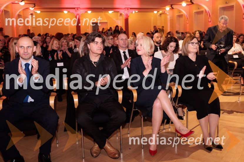 Častni naziv ONA 365 je prejela Bronja Žakelj