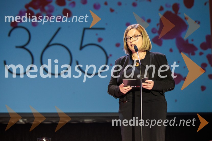 Častni naziv ONA 365 je prejela Bronja Žakelj