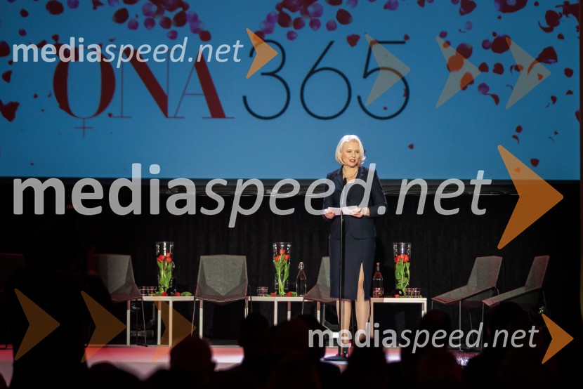 Častni naziv ONA 365 je prejela Bronja Žakelj