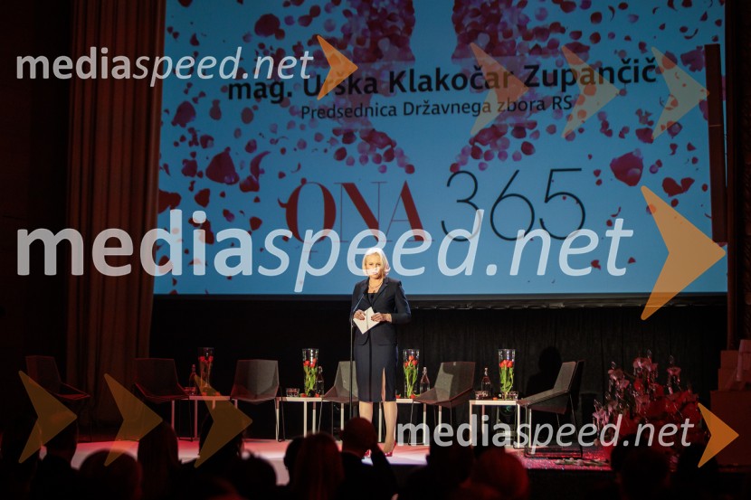 Častni naziv ONA 365 je prejela Bronja Žakelj