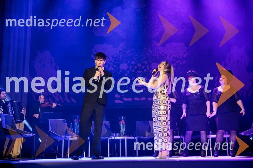 Častni naziv ONA 365 je prejela Bronja Žakelj