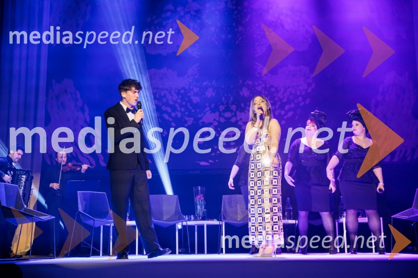 Častni naziv ONA 365 je prejela Bronja Žakelj