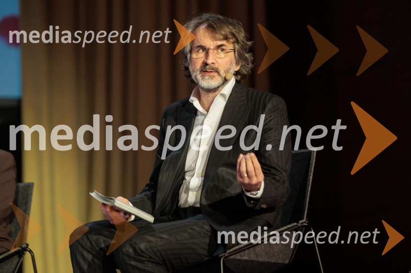 Častni naziv ONA 365 je prejela Bronja Žakelj