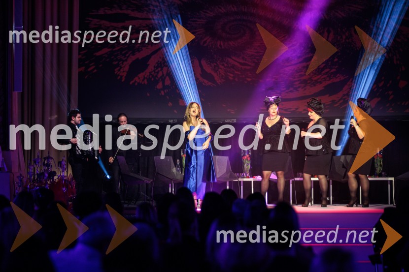 Častni naziv ONA 365 je prejela Bronja Žakelj