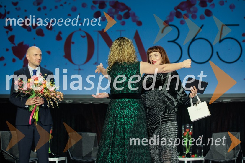 Častni naziv ONA 365 je prejela Bronja Žakelj