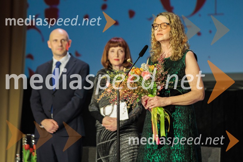 Častni naziv ONA 365 je prejela Bronja Žakelj