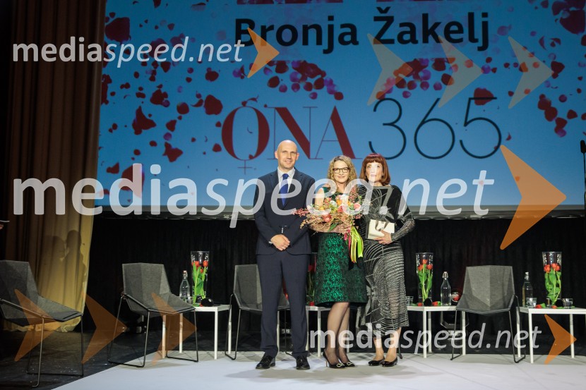 Častni naziv ONA 365 je prejela Bronja Žakelj