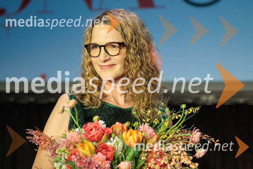 Častni naziv ONA 365 je prejela Bronja Žakelj