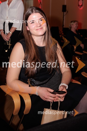 Častni naziv ONA 365 je prejela Bronja Žakelj