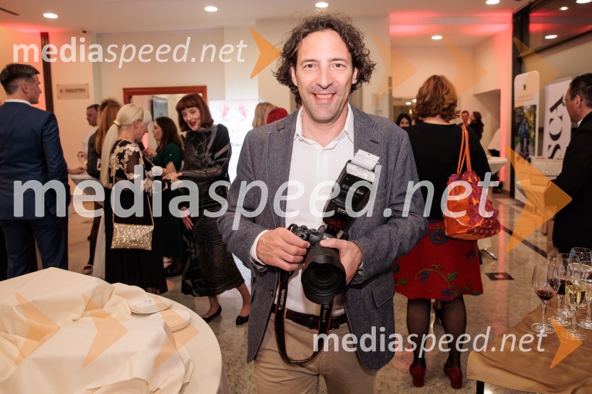 Častni naziv ONA 365 je prejela Bronja Žakelj