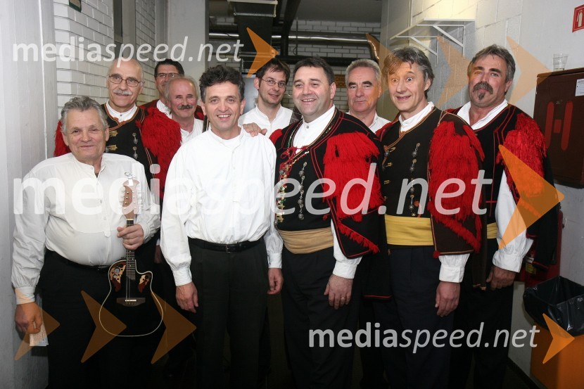 Klapa MaslinaVinko Coce in klapa Maslina, koncert