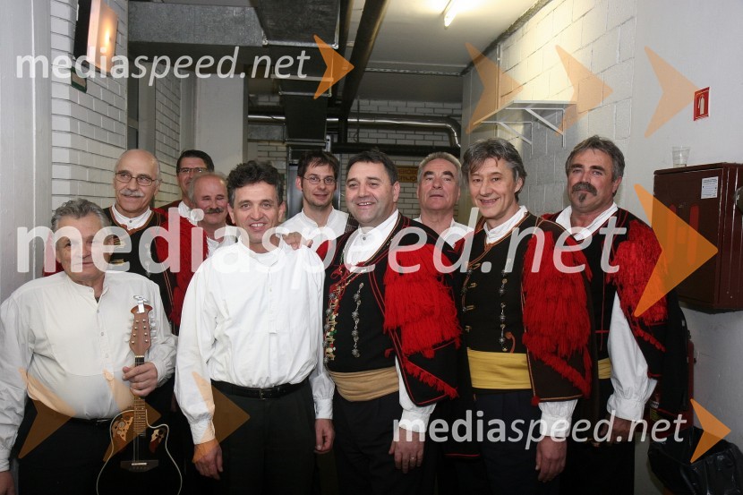 Klapa MaslinaVinko Coce in klapa Maslina, koncert