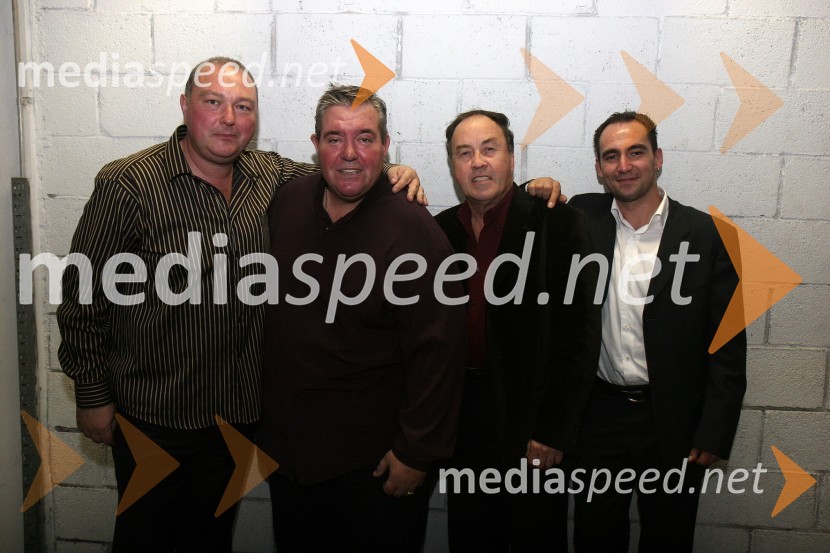 ..., Vinko Coce, pevec, ... in ...Vinko Coce in klapa Maslina, koncert