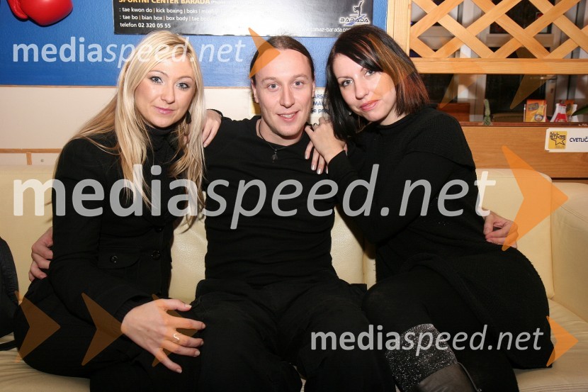 Kaly Miljana Kolonič, PR Studio Kali, Marko Soršak- Soki, bobnar skupine Elvis Jackson in Nina Miglič, pevkaVinko Coce in klapa Maslina, koncert