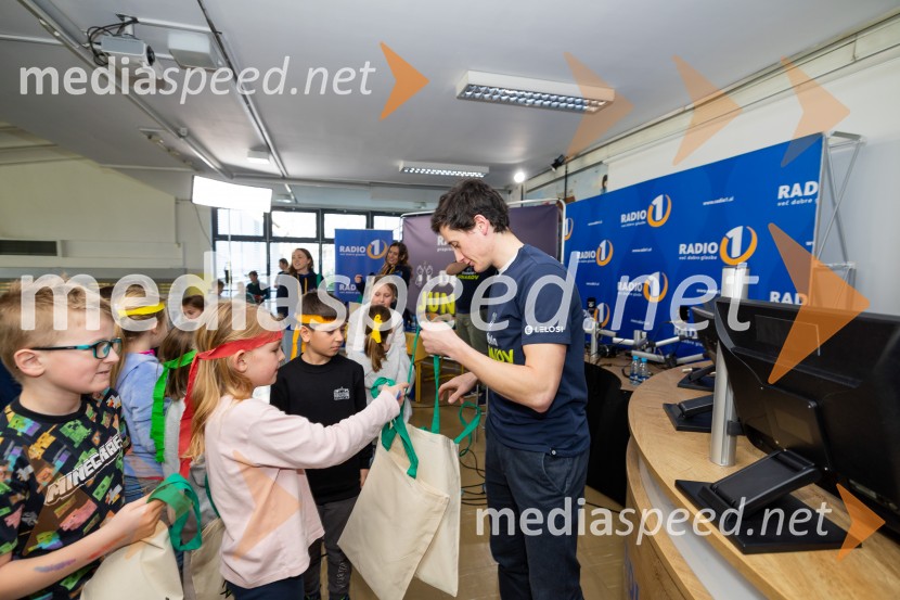 Cene Prevc bo nasledil Miha Deželaka, Dežela junakov