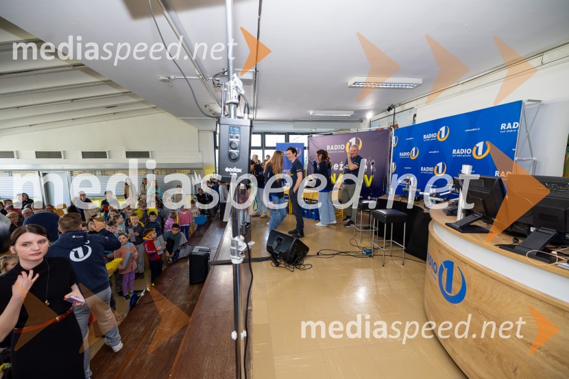 Cene Prevc bo nasledil Miha Deželaka, Dežela junakov