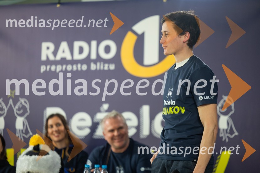 Cene Prevc bo nasledil Miha Deželaka, Dežela junakov