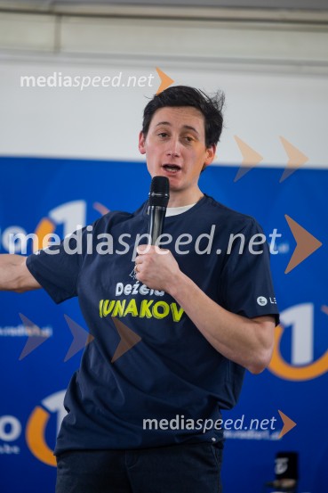 Cene Prevc bo nasledil Miha Deželaka, Dežela junakov