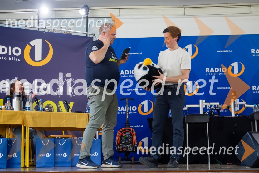 Cene Prevc bo nasledil Miha Deželaka, Dežela junakov