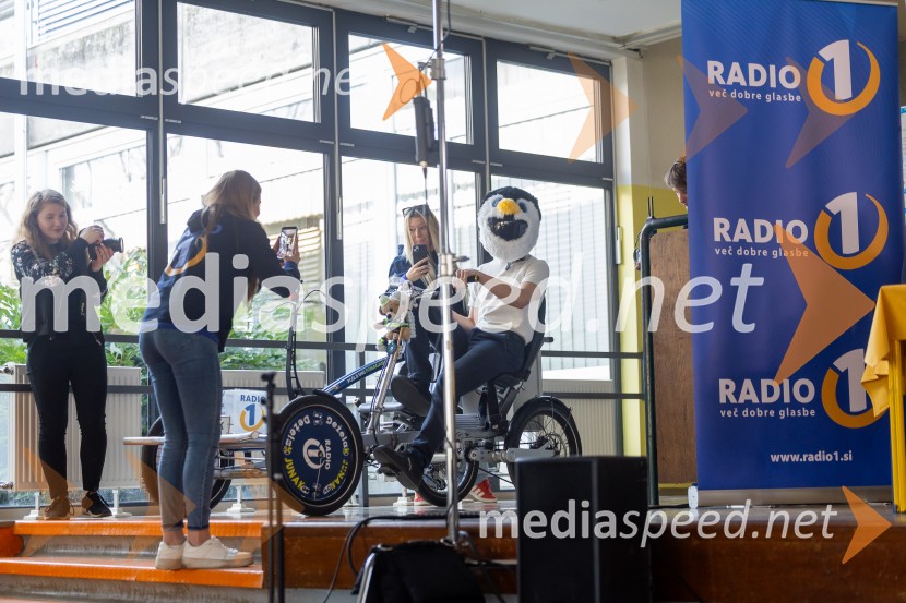 Cene Prevc bo nasledil Miha Deželaka, Dežela junakov