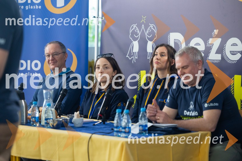 Cene Prevc bo nasledil Miha Deželaka, Dežela junakov