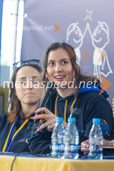 Cene Prevc bo nasledil Miha Deželaka, Dežela junakov