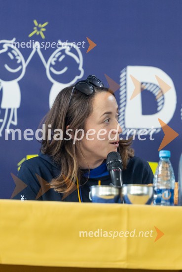 Cene Prevc bo nasledil Miha Deželaka, Dežela junakov