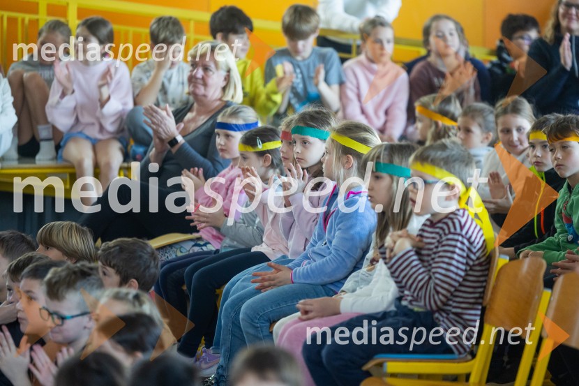 Cene Prevc bo nasledil Miha Deželaka, Dežela junakov