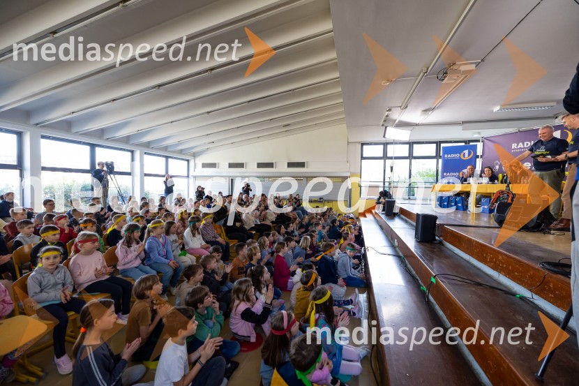 Cene Prevc bo nasledil Miha Deželaka, Dežela junakov