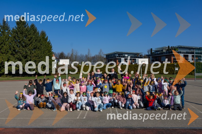 Cene Prevc bo nasledil Miha Deželaka, Dežela junakov