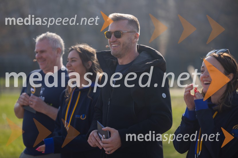 Cene Prevc bo nasledil Miha Deželaka, Dežela junakov