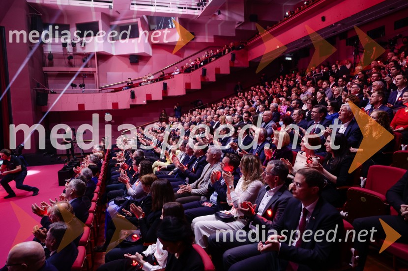 58. podelitev nagrad GZS, počastili najboljše slovenske gospodarstvenike