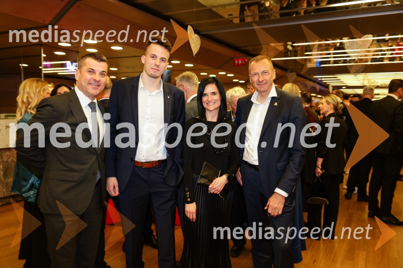 58. podelitev nagrad GZS, počastili najboljše slovenske gospodarstvenike