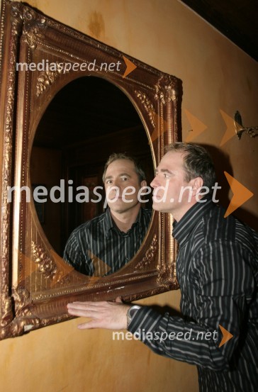 Vili Resnik, pevecLjudje RAZNO