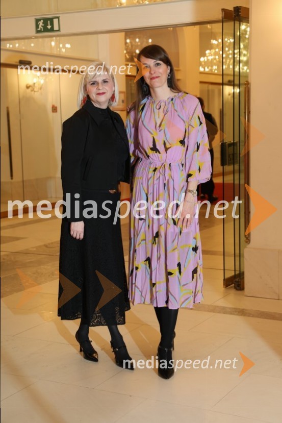  Darja Čižek, marketing, SNG Maribor;  Špela Lešnik, producentka Drame SNG MariborTramvaj Poželenje, svetovna premiera baleta, SNG Maribor