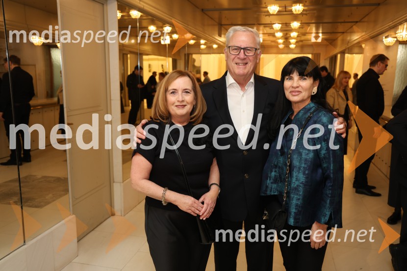  Milan Razdevšek; mag.  Helena  Cvikl, predavateljica na Fakulteti za turistične študijeTramvaj Poželenje, svetovna premiera baleta, SNG Maribor