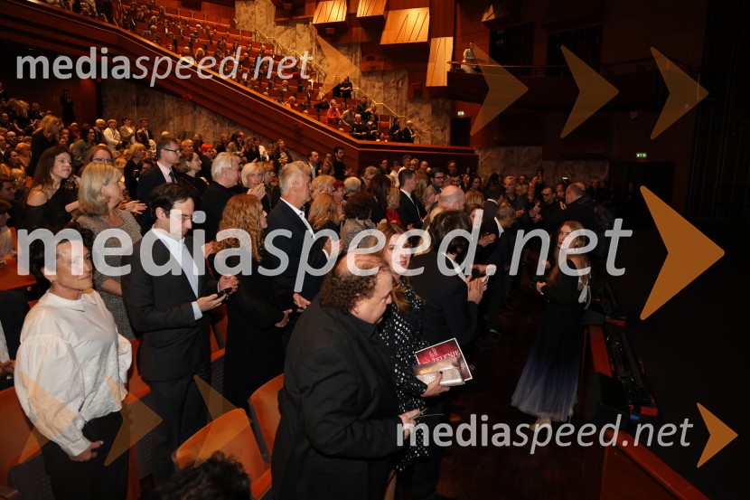 Tramvaj Poželenje, svetovna premiera baleta, SNG Maribor