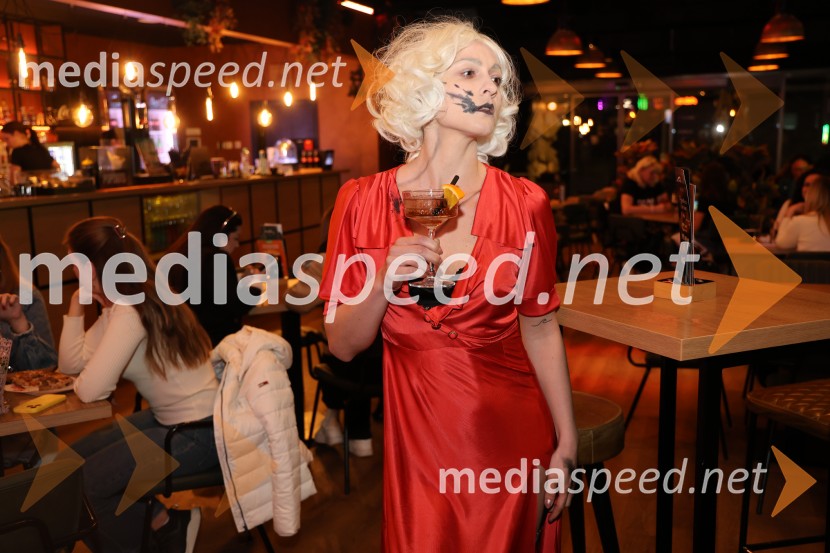 The Bride - Nevesta, Monster night, Maribox