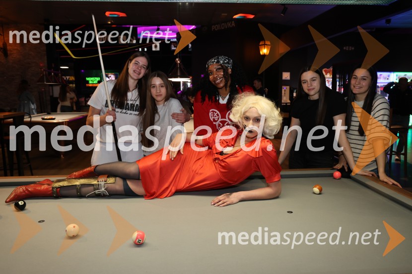 The Bride - Nevesta, Monster night, Maribox