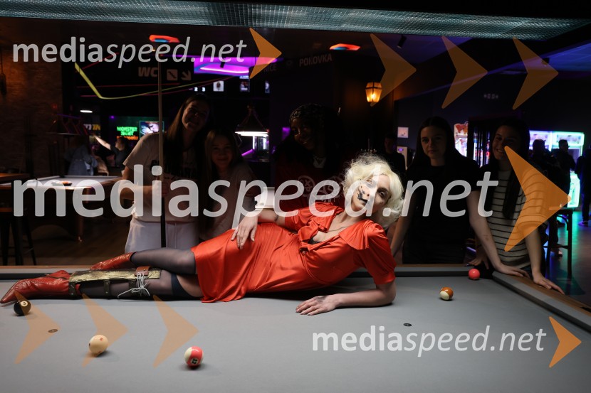 The Bride - Nevesta, Monster night, Maribox